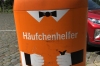 Rubbish bin near Klinikum im Friedrichshain, Berlin DE. Häufchenhelfer "Poop Helper"