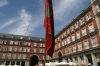 Sunday morning and Plaza Mayor was full of colourful people.  This group were showing off their ability to balance a very heavy flag pole. ES